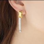 Boucle d'oreille semi longue en plaqué or 18k