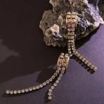 Boucle d'oreille longue en plaqué or 18k